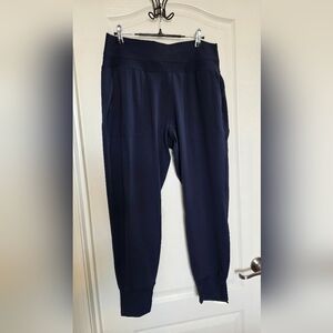Athleta Navy Venice Jogger Large